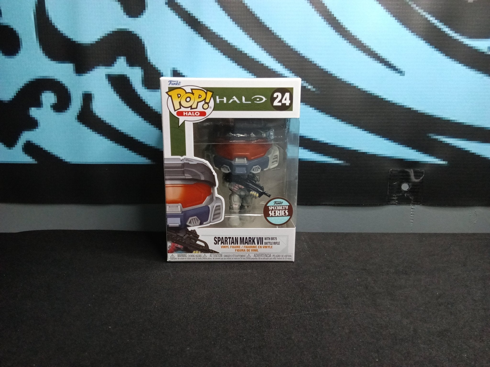 Halo - Spartan Mark VII - Funko Pop Figure 24 - The Cerulean Trove