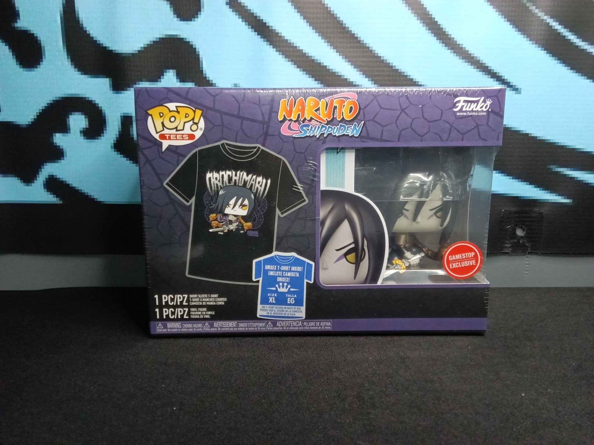 Naruto - Orochimaru (figure & shirt) - Funko Pop Tees - The Cerulean Trove