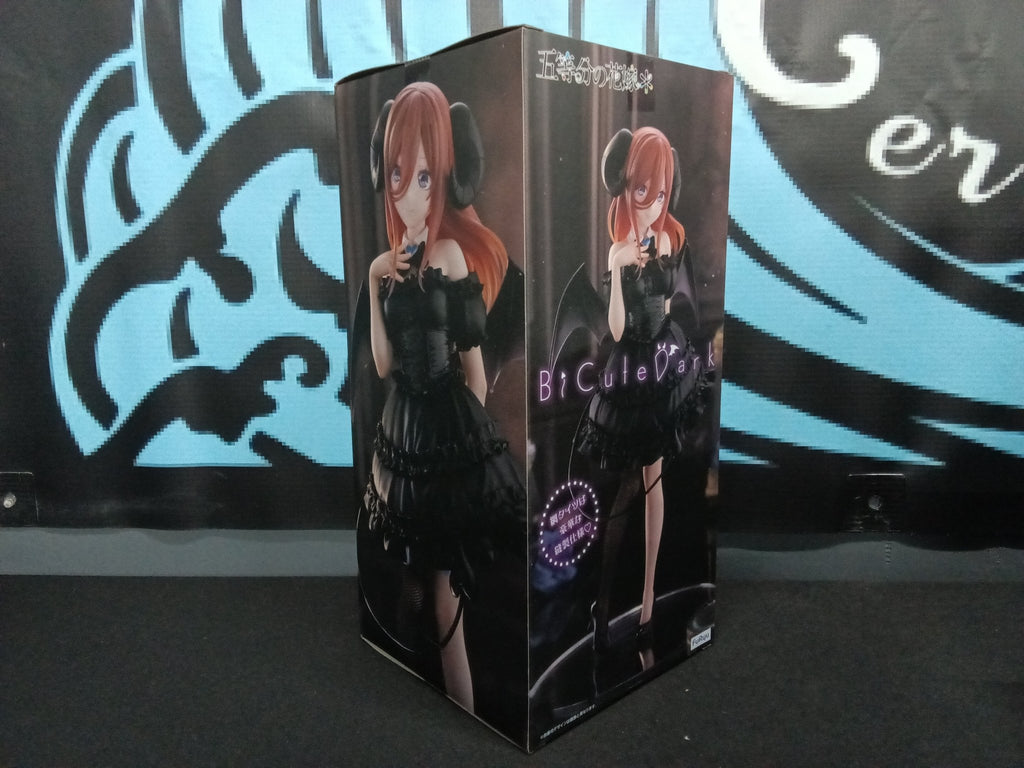Quintessential Quintuplets - Miku Nakano (Dark Ver.) - BiCute Dark Figure - The Cerulean Trove